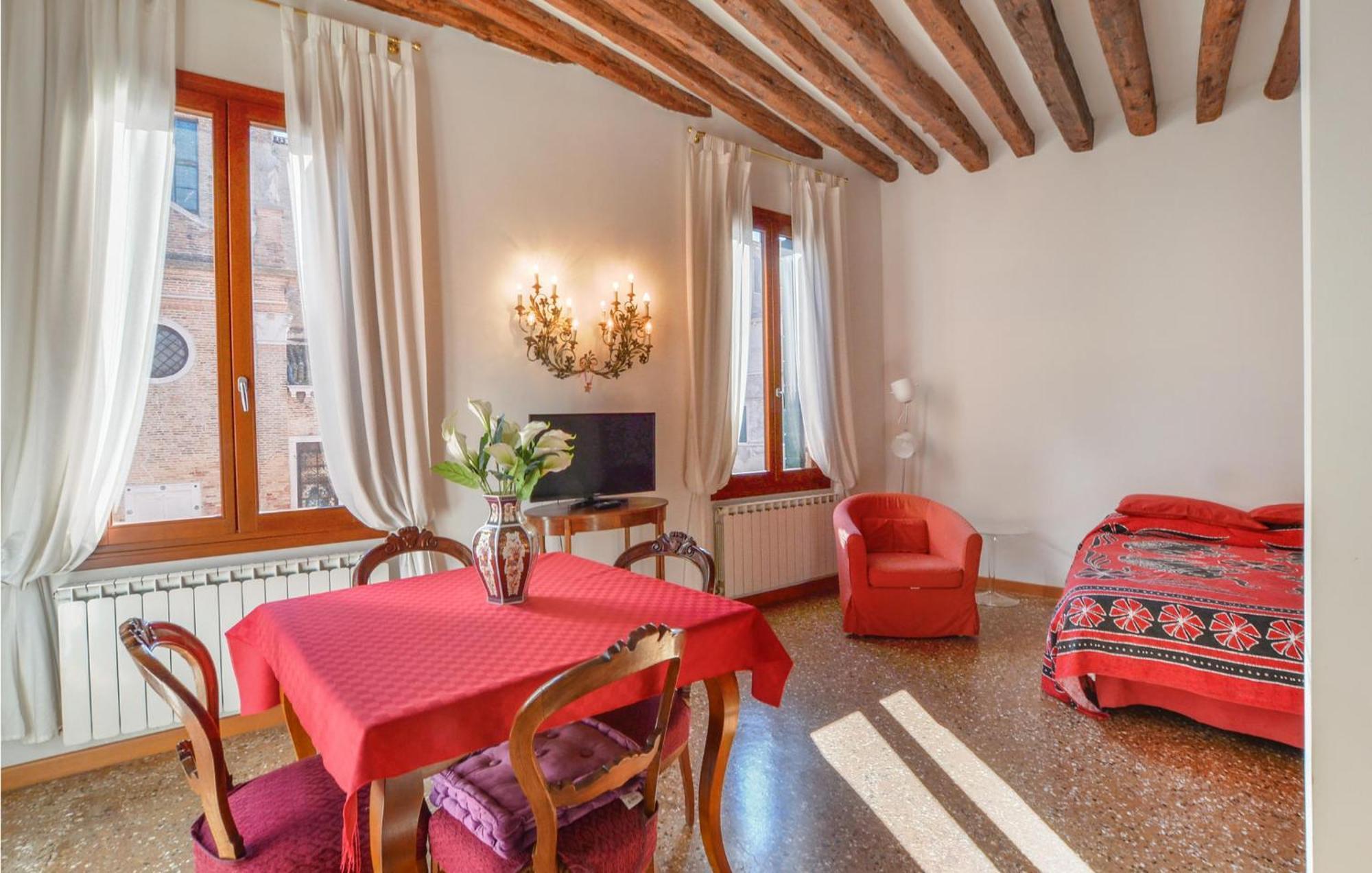 Stunning Apartment In Venezia With Kitchenette Εξωτερικό φωτογραφία