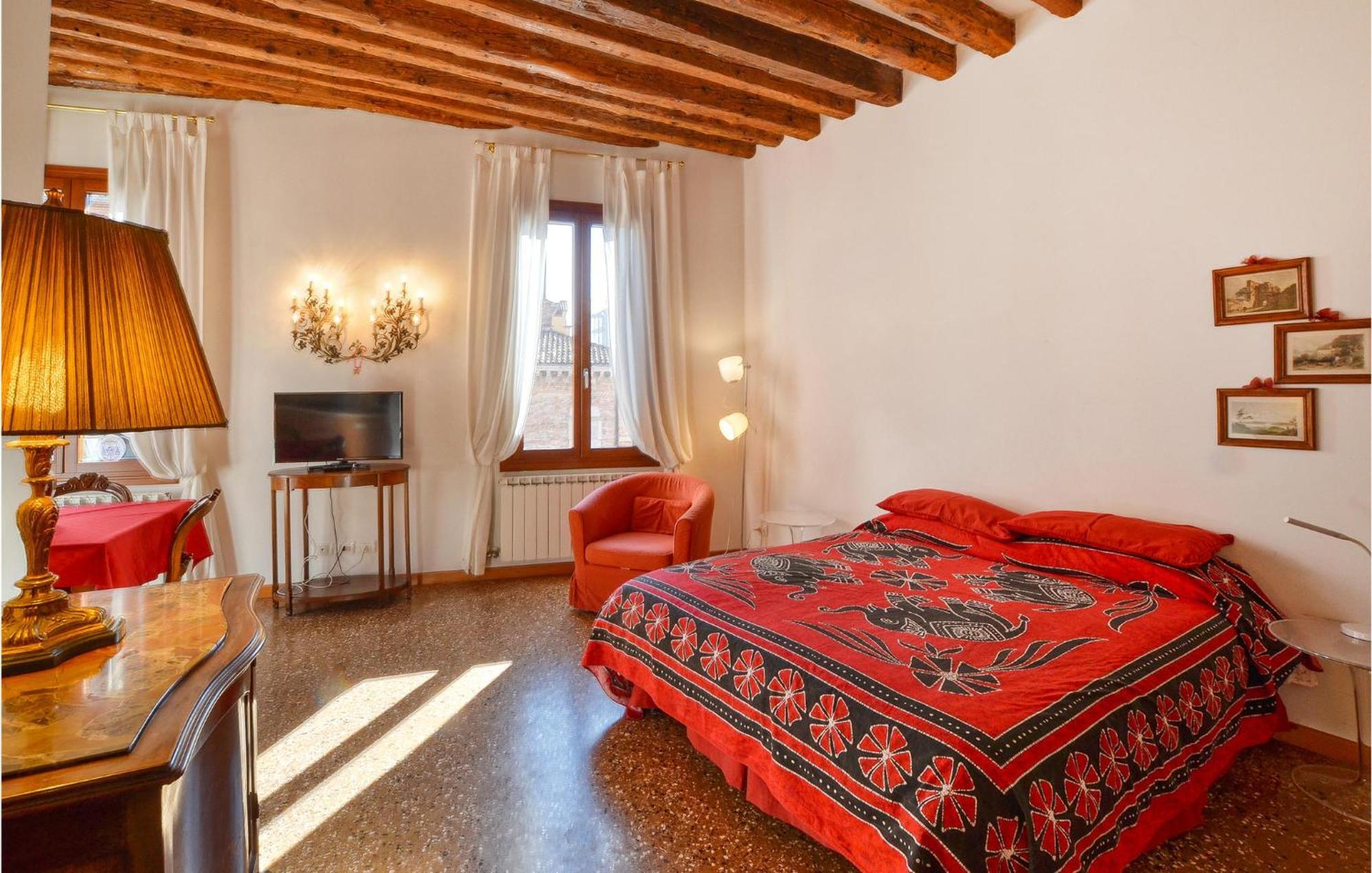 Stunning Apartment In Venezia With Kitchenette Εξωτερικό φωτογραφία